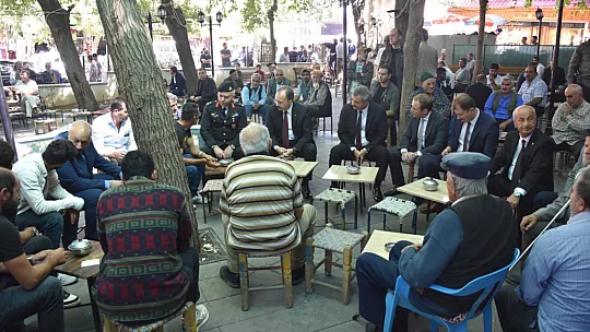 Vali/Belediye Başkan Vekili Dr. Kemal Kızılkaya, Esnaf ve Vatandaşları Ziyaret Etti