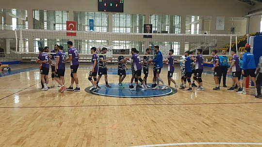 Siirt Belediye Spor Hakkari'yi Rahat Geçti