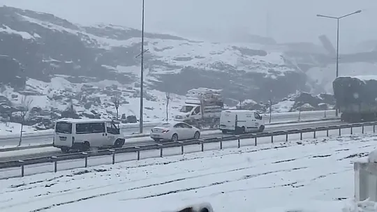 Siirt Girişi Trafiğe Kapandı!