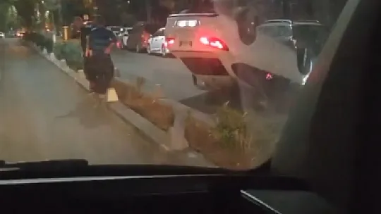Siirt'te Takla Atan Araç Ters Döndü: 2 Yaralı