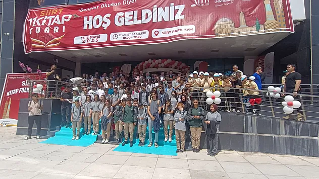 11. Siirt Kitap Fuarı Kapılarını Açtı: 'Gençler Okusun Diye' Temasıyla Binlerce Kitap Okuyucuyla Buluşuyor