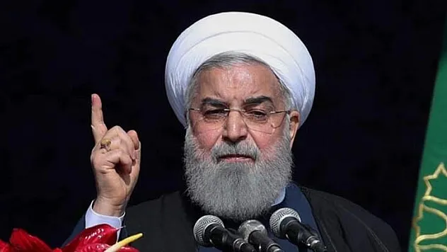 İran Cumhurbaşkanı Ruhani ülkesindeki muhafazakarları ilginç sözlerle eleştirdi