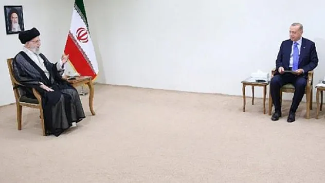 Cumhurbaşkanı Erdoğan'ın Hamaney ile görüşmesinde neden Türk bayrağı yoktu? AK Parti Sözcüsü Ömer Çelik açıkladı