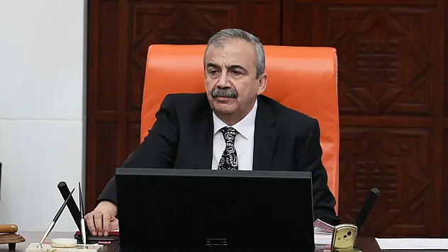 DEM Parti, Önder'in Sağlık Durumu ve İmralı Heyeti İddialarına Yanıt Verdi