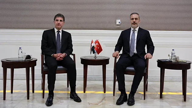 Dışişleri Bakanı Fidan Irak Kürt Bölgesel Yönetimi (IKBY) Başkanı Barzani ile bir araya geldi