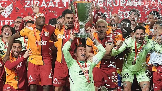 Galatasaray'ın Süper Kupa Yarı Finalindeki Rakibi Trabzonspor Oldu! İşte 4'lü Formülde Fenebahçe'nin Rakibi