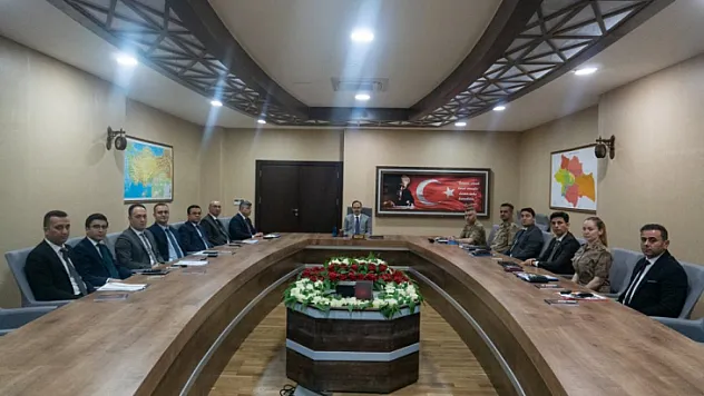 Haftalık İl Güvenlik ve Asayiş Koordinasyon Toplantısı, Vali Kızılkaya Başkanlığında Yapıldı
