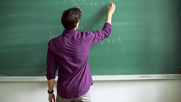 Öğretmenlere Yönelik Şiddete Karşı Yeni Yasa Düzenlemesi