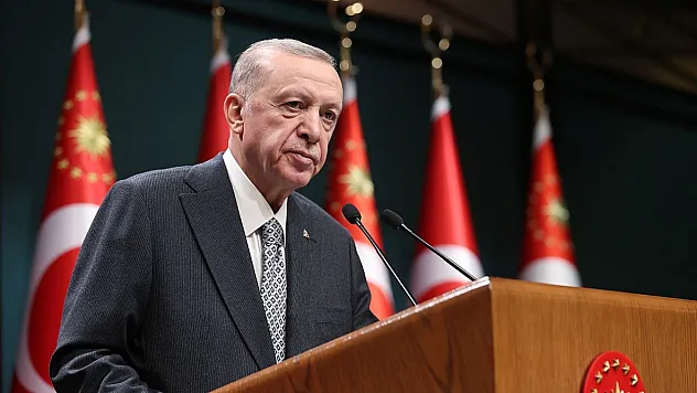 PKK Feshini Açıkladı, Yeni Anayasa Hazırlığı Gündemde: Erdoğan'ın Görev Süresi Sıfırlanabilir