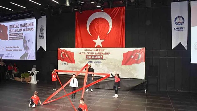 Şahinbeyli Öğrenciler İstiklal Marşını en güzel okumak için yarıştı