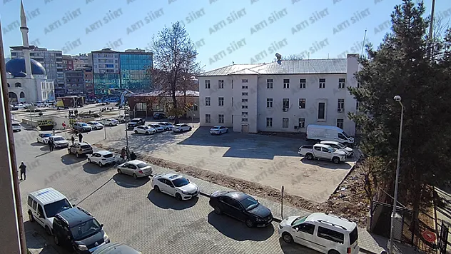 Siirt Eski Emniyet Müdürlüğünün Yerine Ne Yapılacak? Siirt Belediyesi Gençlere Harika Müjde Diyerek Açıkladı
