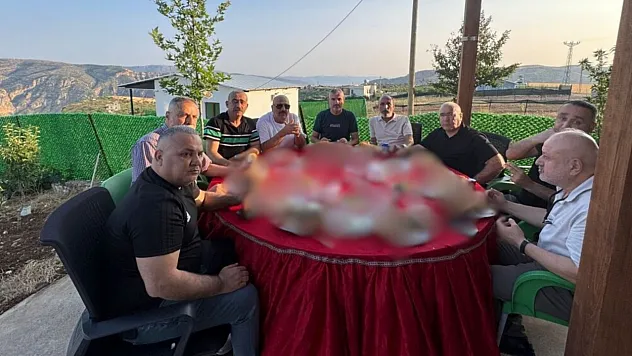 Siirt İl Genel Meclis Başkanı Cangir Bayram, Antalya'da Yaşayan Siirtli İş İnsanı Tarkan Göncü'yü Siirt'te Ağırladı