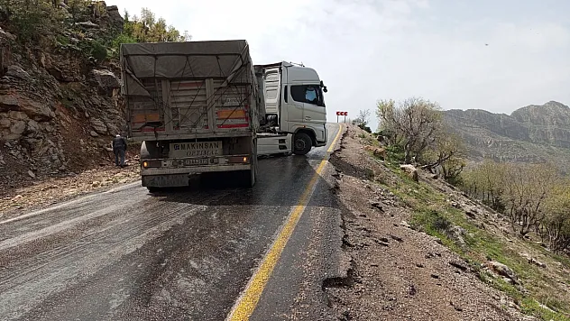 Siirt-Şırnak Arası Sürücülerin Bitmeyen Çilesi: Yollar Bir An Önce Yapılmalı