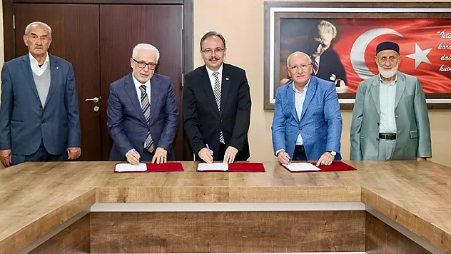 Siirt Valiliği'nde İmzalar Atıldı: 4-6 Yaş Grubu Kur'an Kursu Hayata Geçiyor