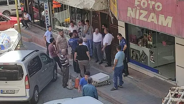 Siirt'te Arsız Hırsız Pes Dedirtti! İş Hanından Hırsızlık Yaptı, Karşı Çıkan Esnafa Saldırdı ve Tehdit Etti!