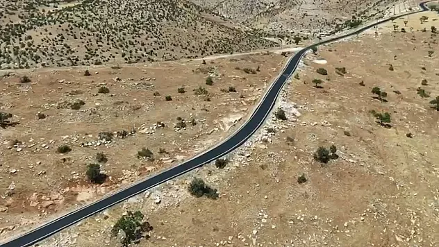 Siirt'te Kırsal Yollarda Asfalt Seferberliği Sürüyor