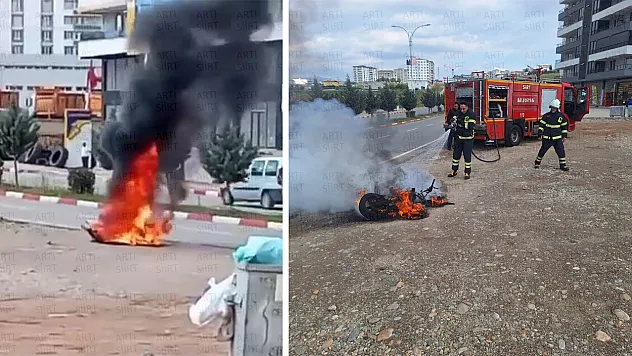 Siirt'te Motosiklet Alev Alev Yandı! O Anlar Kameraya Böyle Yansıdı
