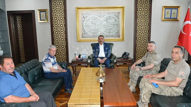 Siirt Valisi Hacıbektaşoğlu, Pervari'de Şehit Olan Şehit Uzman Çavuşun Babasını Makamında Ağırladı