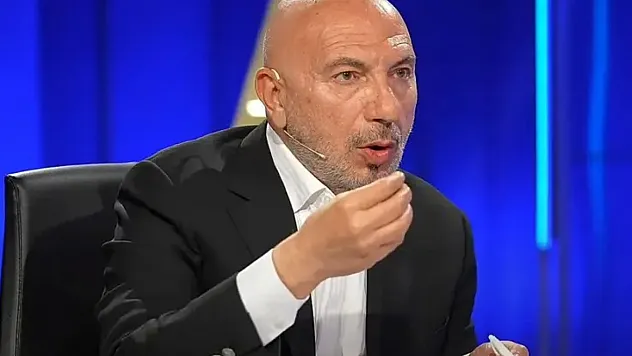 Siirtli Hakan Bilal Kutlualp, Ali Koç'u İmza Kampanyasıyla Gönderiyor mu?