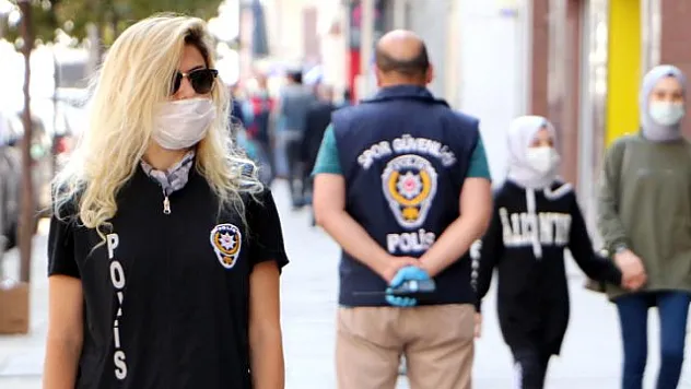 Sokağa çıkma kısıtlamasında 32 bin kişiye ceza kesildi