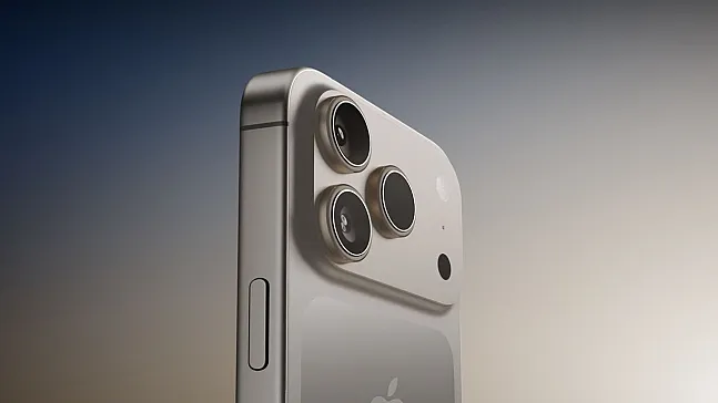iPhone 17 Pro Max Tarihin En Büyük Bataryalı iPhone'u Olacak: 5000 mAh Kapasiteyle Geliyor