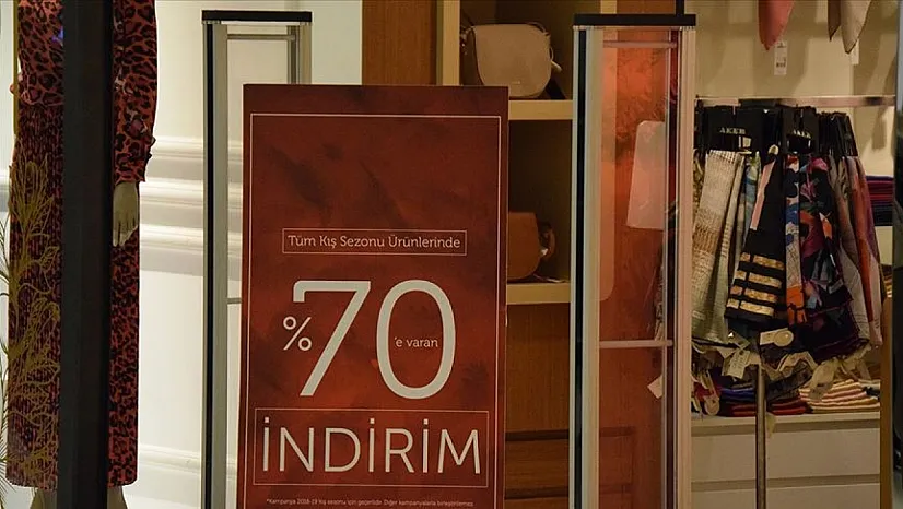 Markalar İndirim Stratejilerini Değiştirdi: Yeni Yöntem Tartışma Yarattı