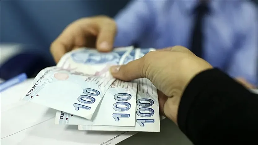600 Bin Kamu İşçisine İlk Zam Teklifi Açıklandı: Sendikalardan Sert Tepki