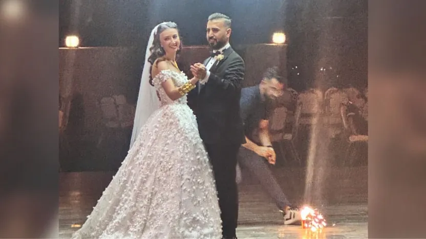 İstanbul'da Kına, Siirt'te Düğün: Barış ve Buse Öğretmen Dünya Evine Girdi