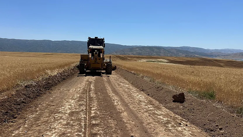 Kurtalan'da Tarımsal Üretime Yol Açan Çalışmalar Sürüyor