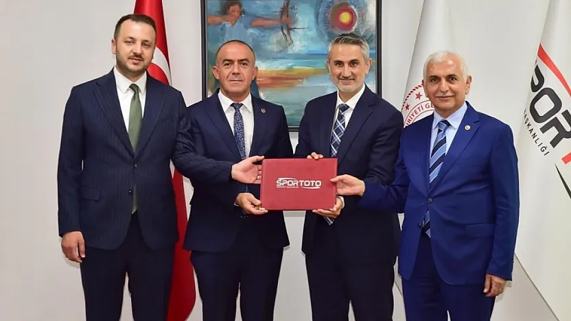Siirt Gökçebağ'a Kapalı Spor Salonu Müjdesi: Protokol İmzalandı