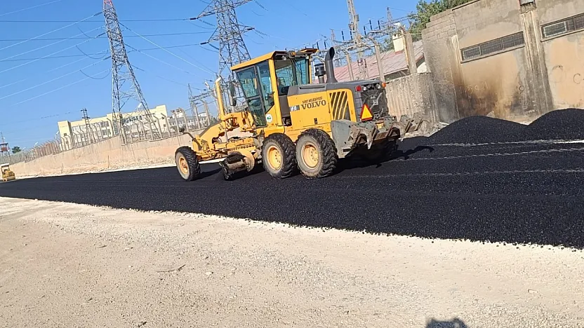 Siirt'te Asfalt Çalışmaları Hız Kesmiyor