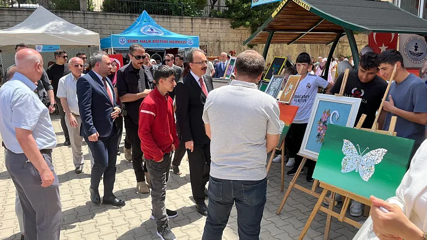 Siirt'te Çocuk Evleri El Sanatları Sergisi Açıldı: Minik Ellerden Büyük Eserler