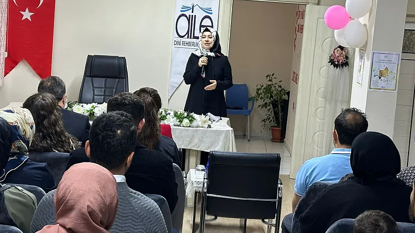 Siirt'te 'Evliliğe İlk Adım' Semineri Düzenlendi!
