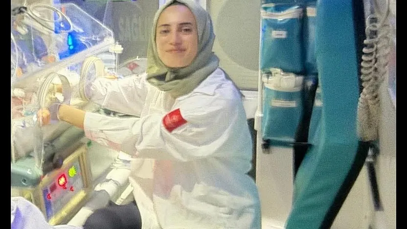 Siirt'te Görevli Genç Kadın Sağlık Personeli Hayatını Kaybetti