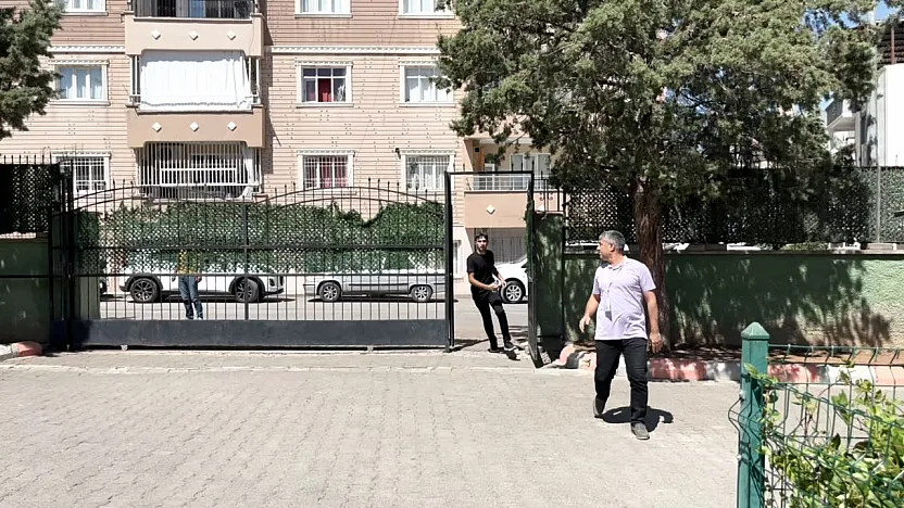 Siirt'te Sınav Heyecanı: Adaylar Koşarak Yetişti