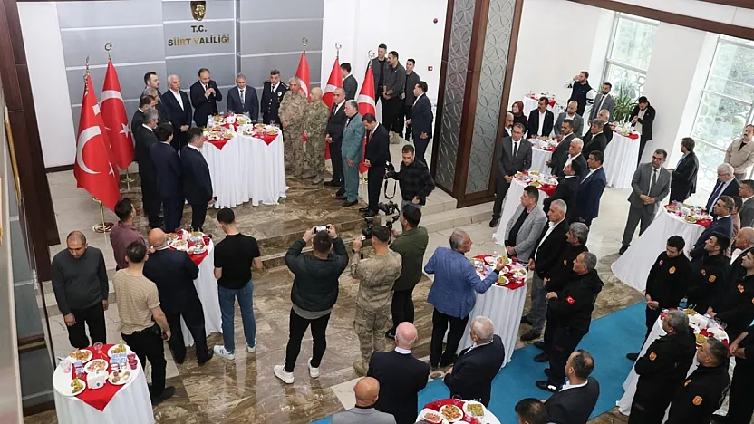 Siirt Valiliği'nden Tüm Vatandaşlara Bayram Daveti: Arefe Günü Bayramlaşma Programı Düzenlenecek