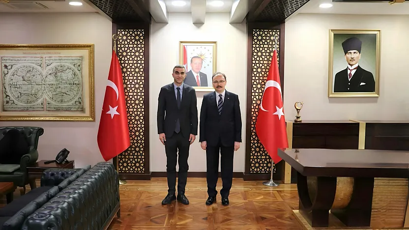 Siirt Valisi Kızılkaya, Türk Telekom İl Müdürü Ömer Ozan Kaçmış'ı Makamında Kabul Etti