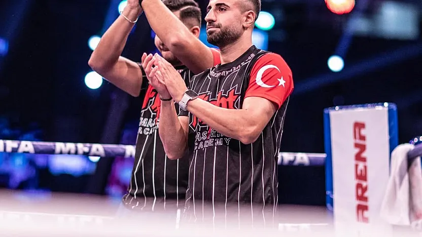 Siirtli Sporcu Mehmet Zeki Kaya, Altın Kemer Kazandı!