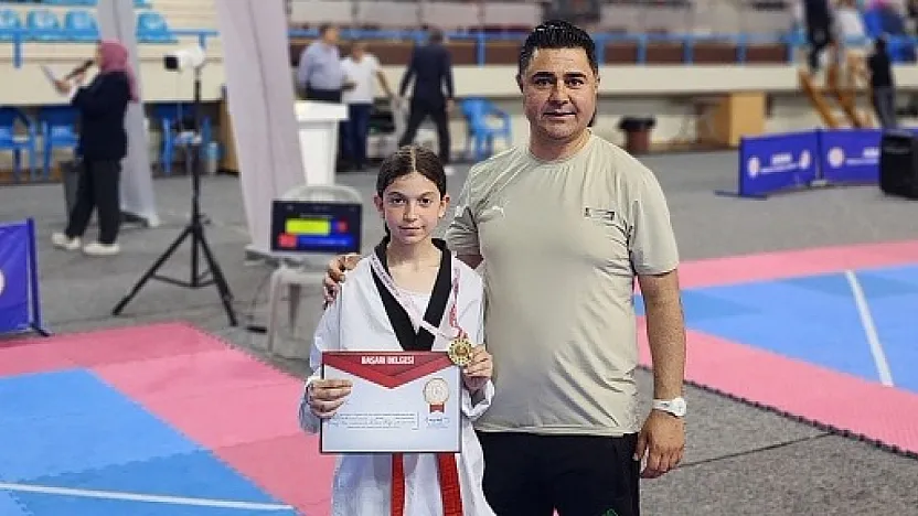Siirtli Sporcu Yıldızlar Türkiye Taekwondo Şampiyonu Oldu