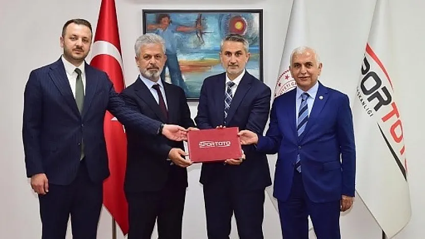 Tillo'ya Kapalı Yüzme Havuzu Müjdesi: Protokol İmzalandı