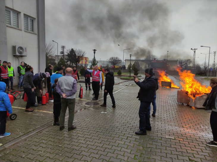 Kurtalan'da 65 Yangın Tüpüyle Türkiye'de Bir İlk Gerçekleştirildi!