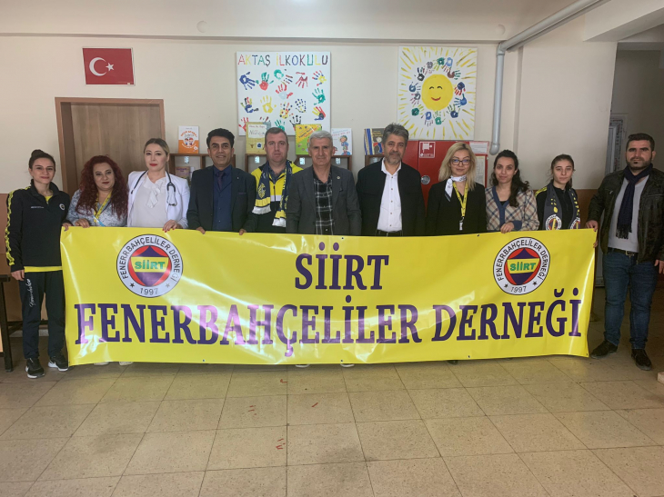 Siirt Fenerbahçeliler Derneğinden Köy Okuluna Destek