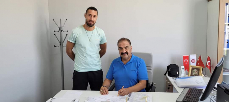 Siirtspor'dan Forvet Transferi! İmza Atıldı