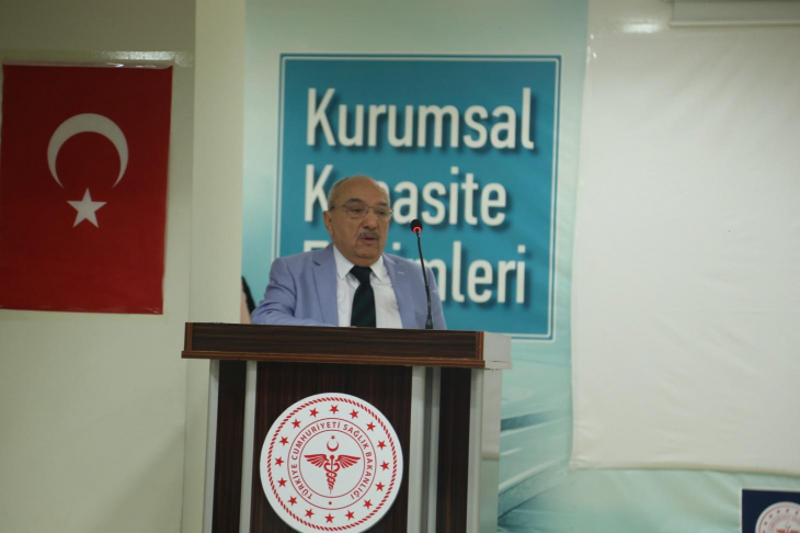 Siirt Üniversitesi Tıp Fakültesi 4. Sınıf Öğrencileri için Oryantasyon Programı Düzenlendi