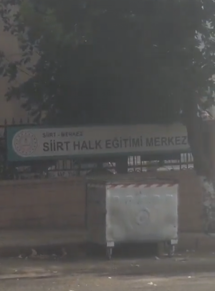 Siirt Halk Eğitim Merkez Binasında Yangın Çıktı