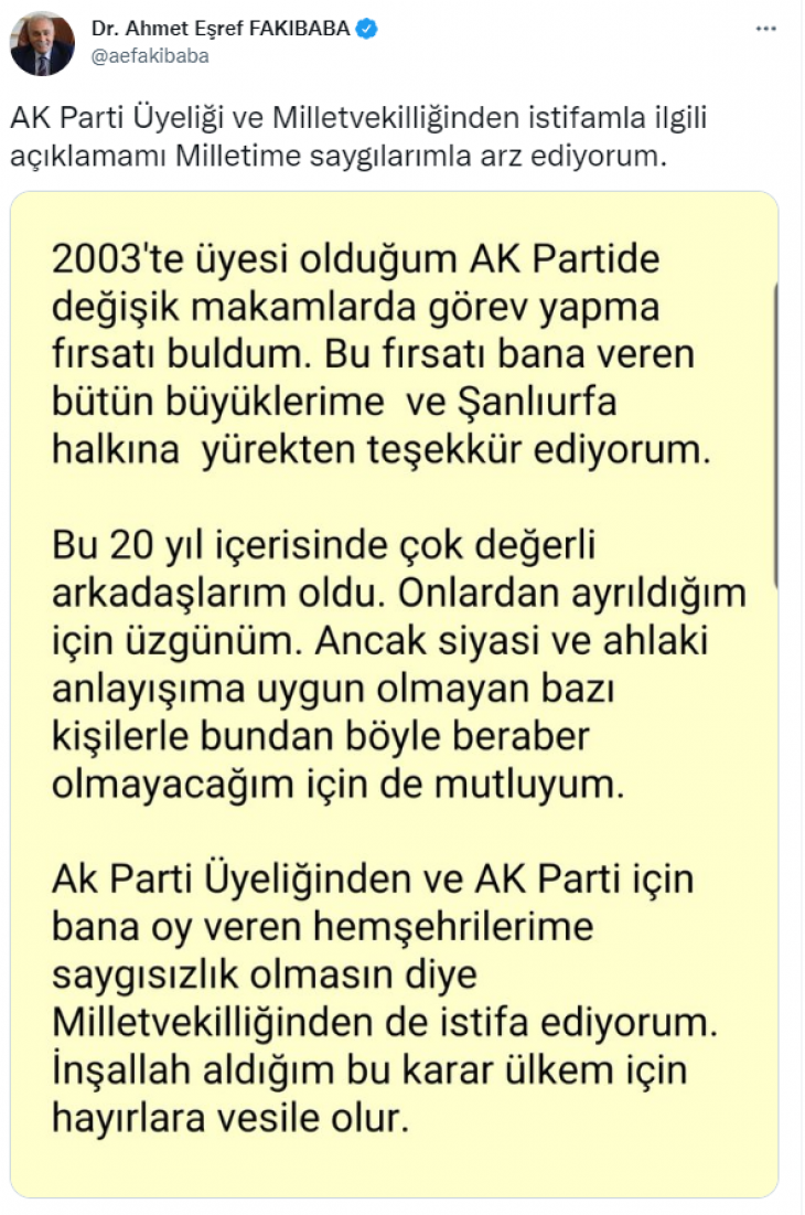 AK Partide Şok İstifa!