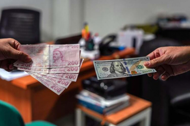 Altın ve dolarda son dakika gelişmesi! Fed'in faiz kararından sonra yeni rekor tarihi açıkladı