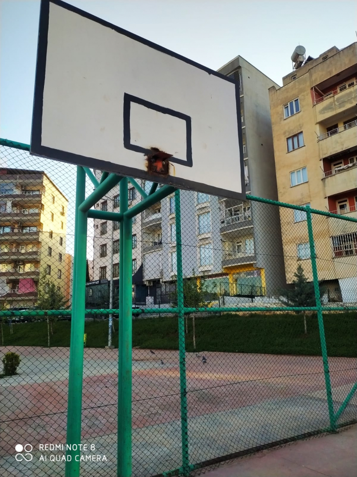 Siirtliler Parklara Zarar Verenlere İsyan Etti!