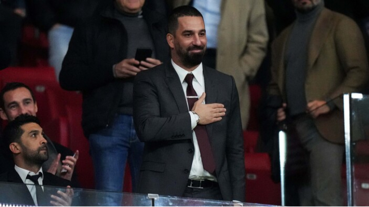 Arda Turan yeşil sahalara geri döndü! Eyüpspor'un teknik direktörü oldu