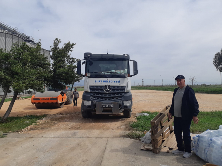 Siirt Belediyesi Ekipleri Deprem Bölgesinde Gece Gündüz Çalışıyor! Artı Siirt Deprem Bölgesinde Çalışmaları Görüntüledi